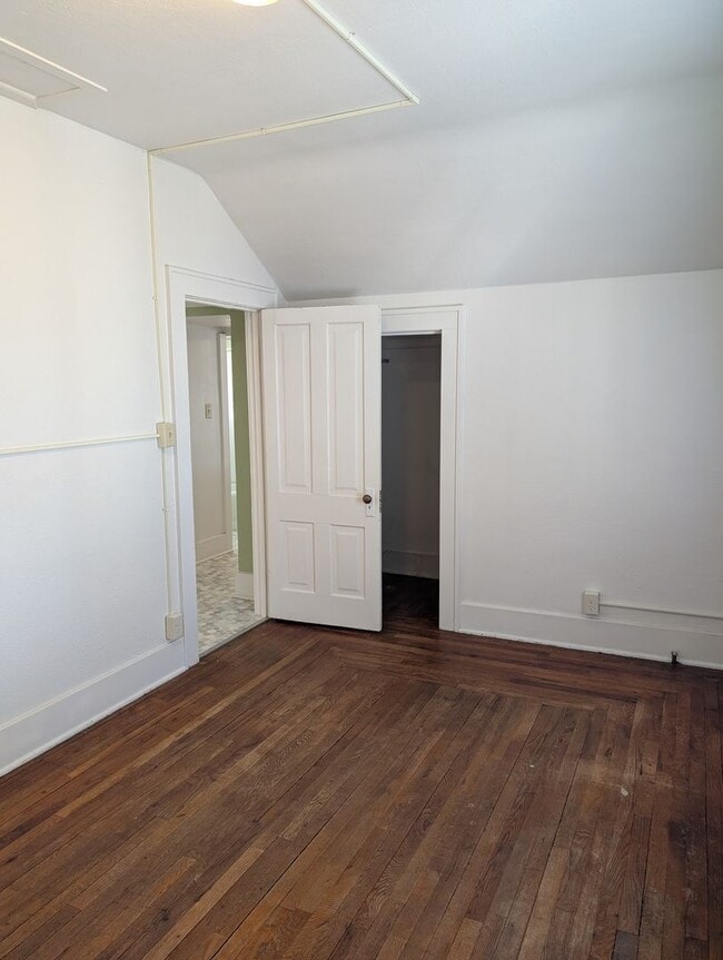 Photo - $750 - 1 Bedroom 1 Bath Duplex - Right in the Heart of Downtown Rapid City!