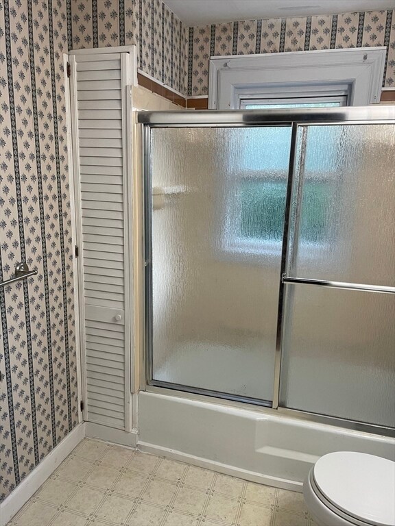 374 University Ave Townhome Townhome Rental in Lowell MA