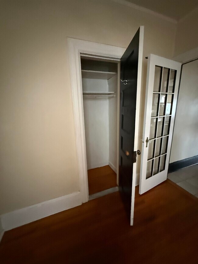 Photo - 114 Lake St Unit 2F