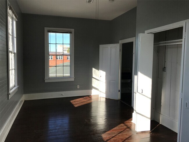 Photo - 2127 Avenue K Ave