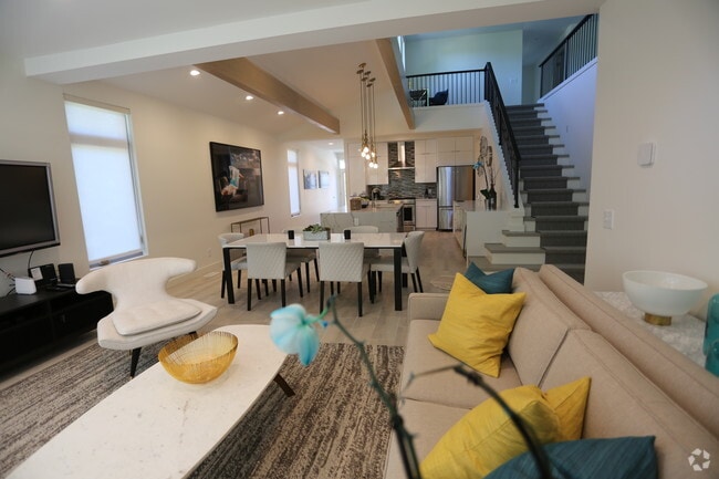 Luxe at Pepper Pike