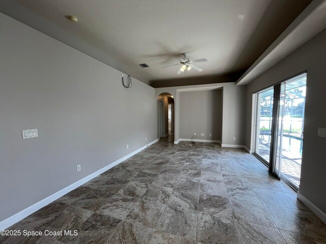 Photo - 5110 Somerville Dr