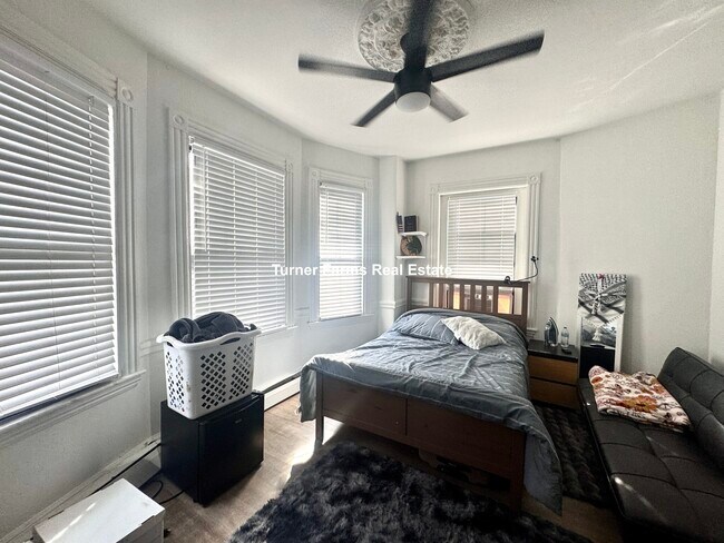 Photo - 1510 Tremont St Unit 3