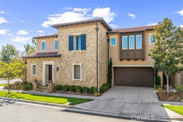 Photo - 77 English Saddle