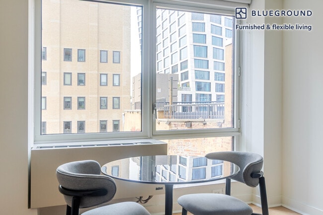 Photo - 450 W 17th St Unit FL7-ID2046