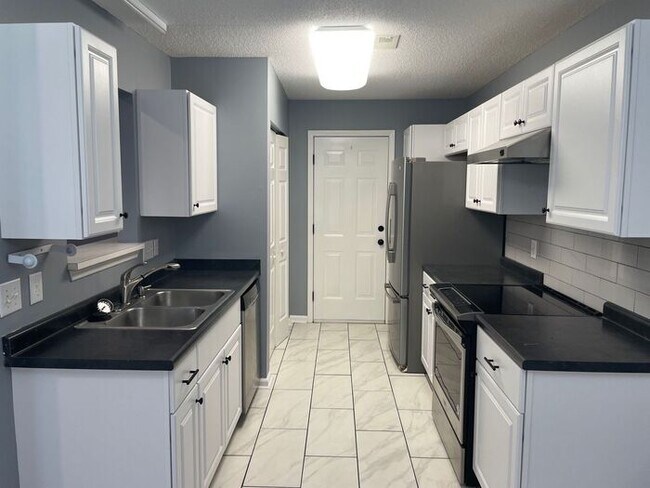 Photo - Beautiful 3BR/2BA Ranch Now Available in Booming Steel Creek Area!