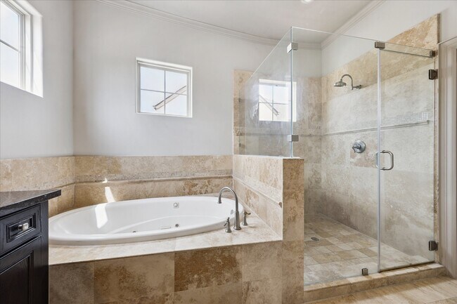 Photo - 4004 Feagan St