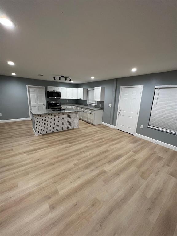 Photo - 2211 54th Ave Dr W