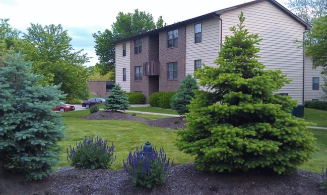 Building Photo - Hill Meadow Apartments