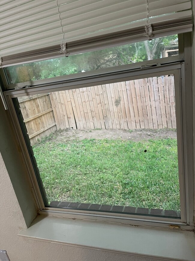 Photo - 314 Jeff Gordon Dr Unit A