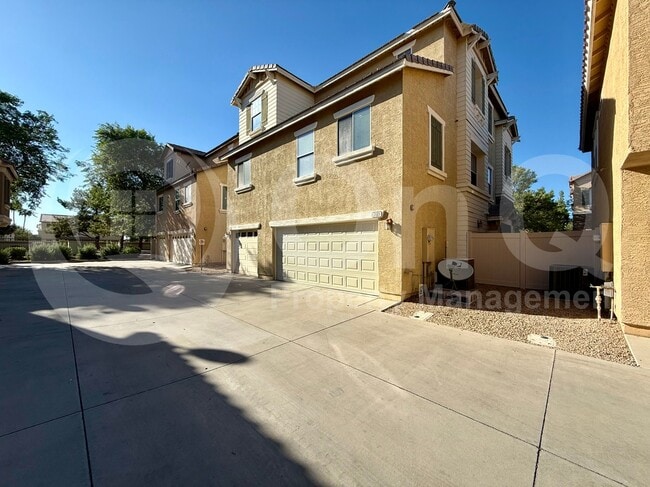 Building Photo - 760 N Laguna Dr Rental