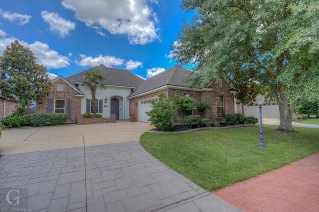 Photo - 609 Toulouse Ct