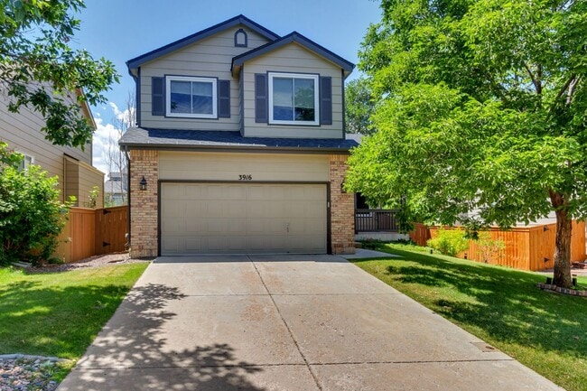 Building Photo - Charming 4 Bedroom 3 Bath in Highlands Ranch!
