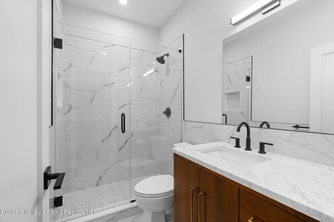 Photo - 655 Granite Rd