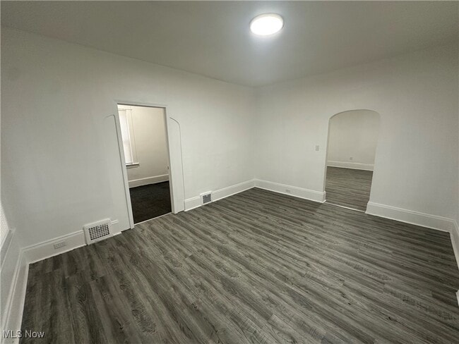 Photo - 3823 E 54th St