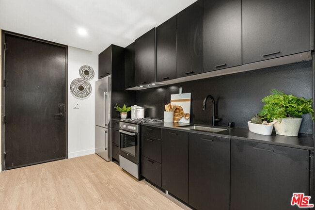 Photo - 3667 Keystone Av Unit 336