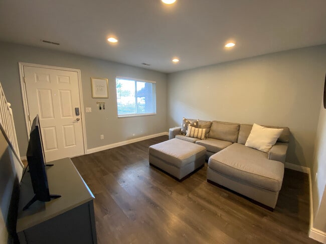 Photo - 486 Pheasant Ridge Dr