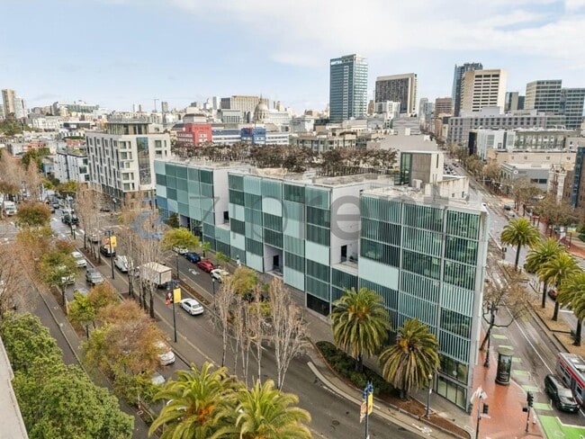 Photo - 8 Octavia St