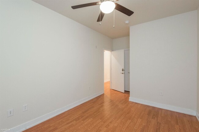 Photo - 4 br, 2 bath Triplex - 1405 N SYDENHAM ST ... Unidad 1A