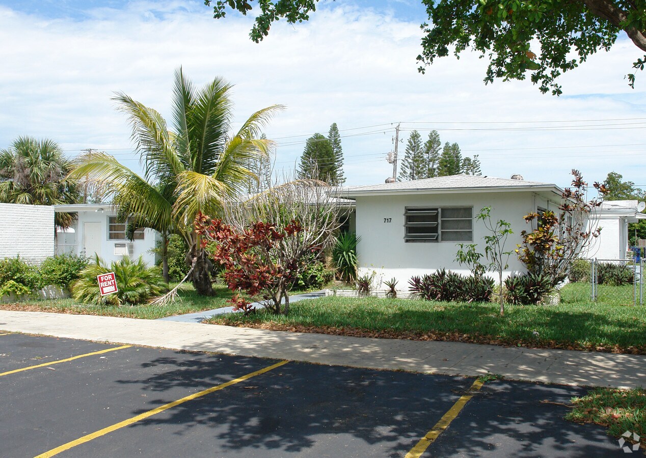 717 NE 10 ST - 717 NE 10 ST Apartamentos