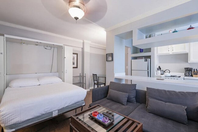 Photo - 2139 N St NW Unidad ID378P