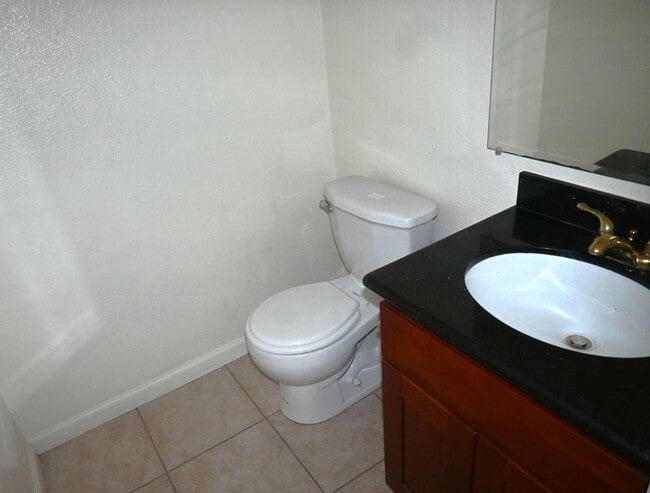 Photo - 8272 Center Pkwy