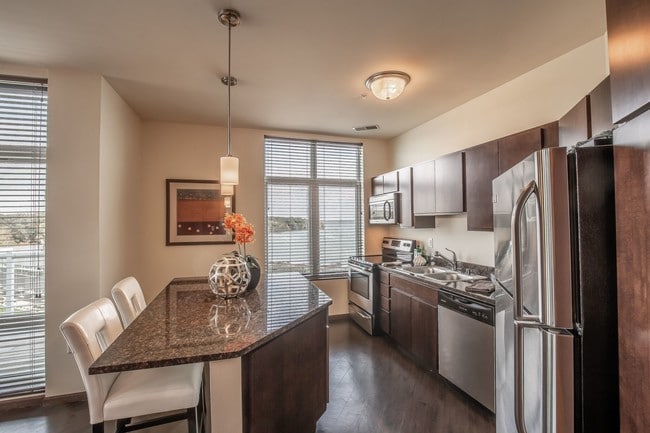 2 Bedroom
