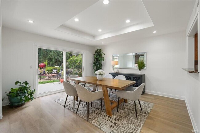 Photo - 18760 Wells Dr