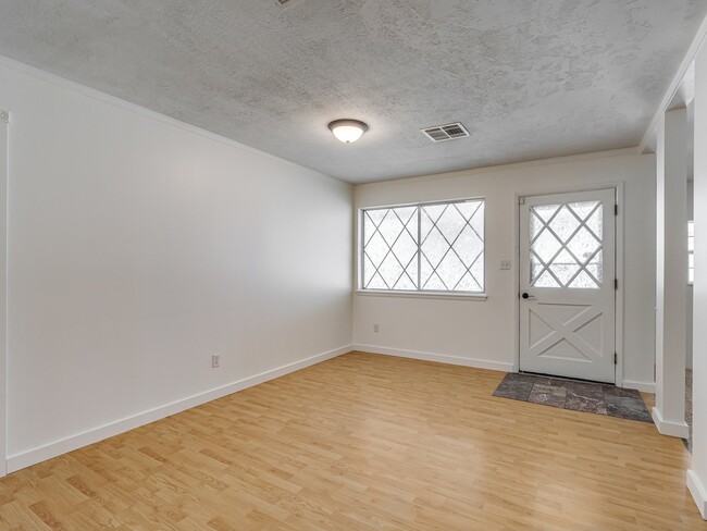 Photo - 106 N Norman Ave