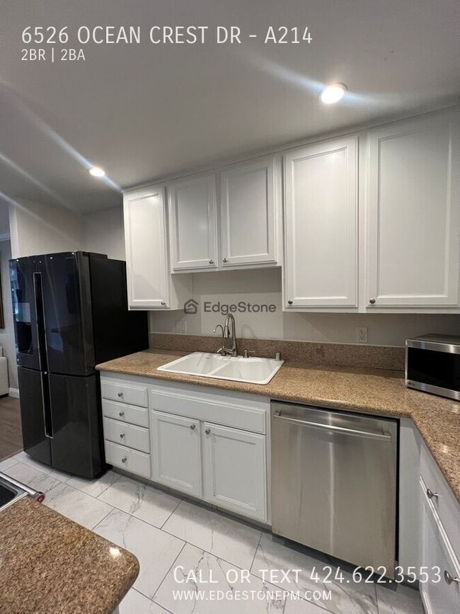 Photo - 6526 Ocean Crest Dr