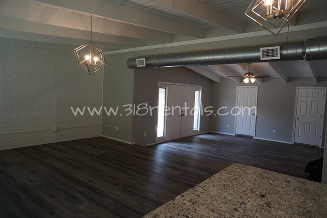 Photo - 948 Captain Shreve Dr