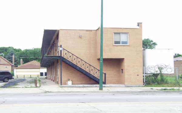 Building Photo - 8124 S Western Ave. Chicago IL Rental