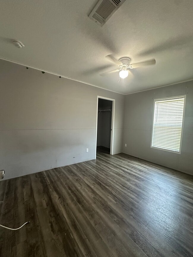 Photo - 8535 Mathews Rd