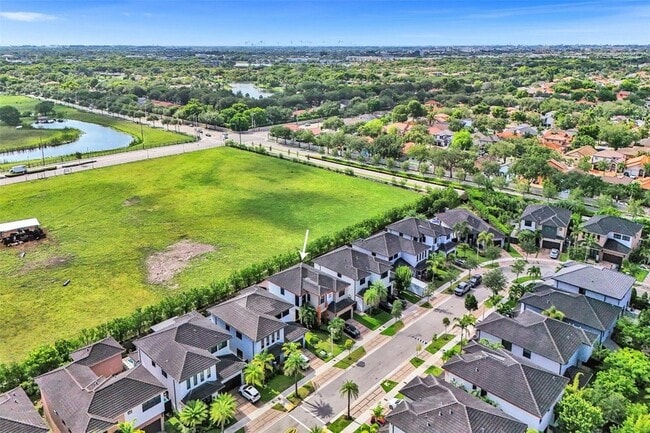 Photo - 15501 NW 88th Ave