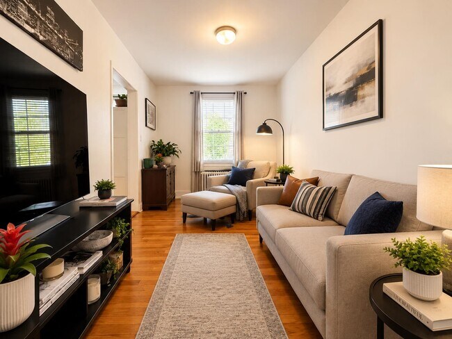 Photo - 610 Adams St Unit 3