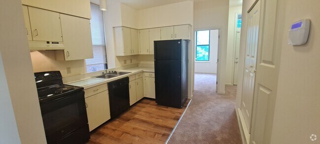 Building Photo - 1217 Lami St Unit 1217 Lami Street apt D (2W)