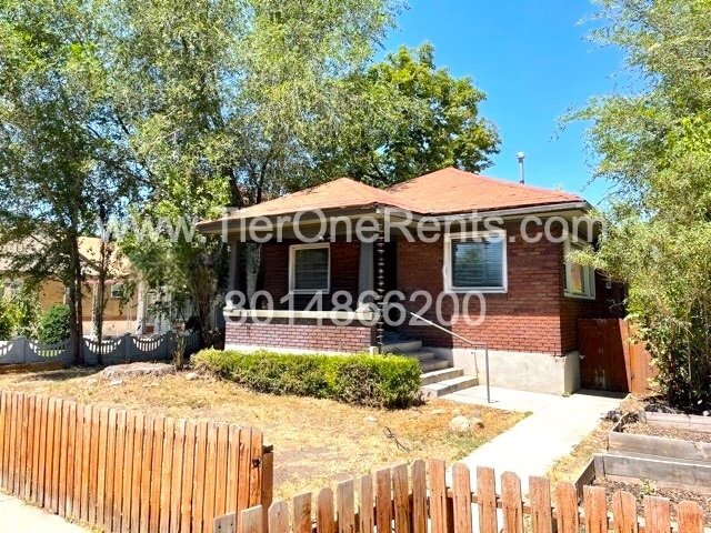 Building Photo - This property offers a NO DEPOSIT option a... Rental