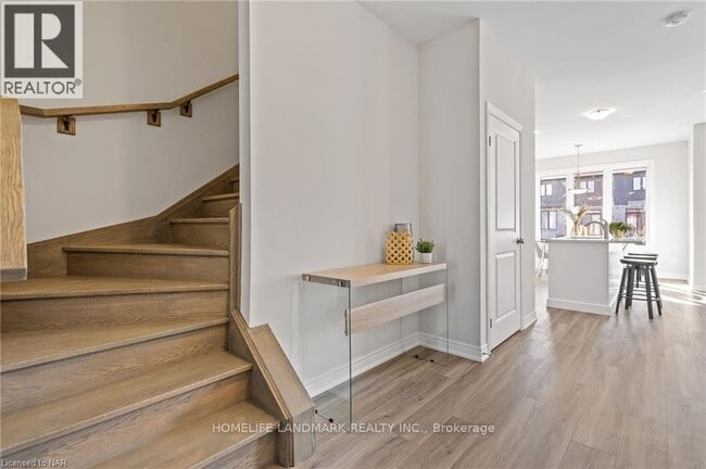 Photo - 7129 Parsa St