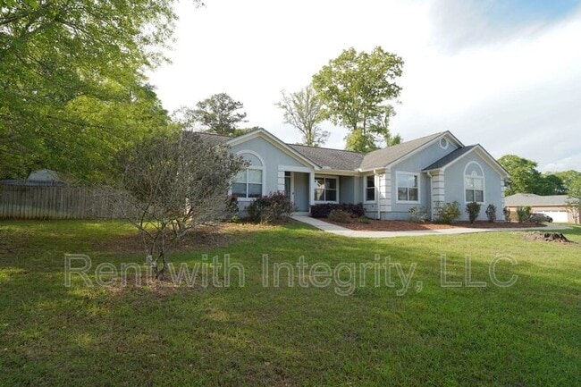 Photo - 1908 Wagon Wheel Cir E