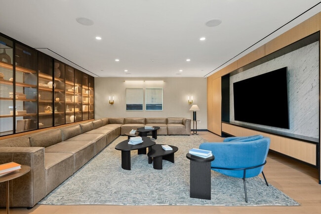 Building Photo - 2230 Cropsey Ave Unit ID1375458P