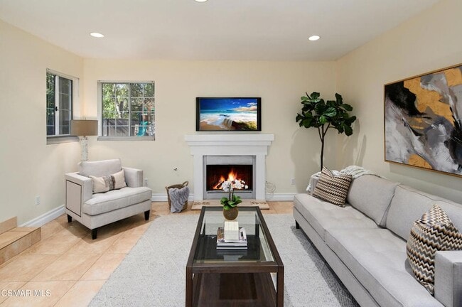 Photo - 4345 Willow Glen St