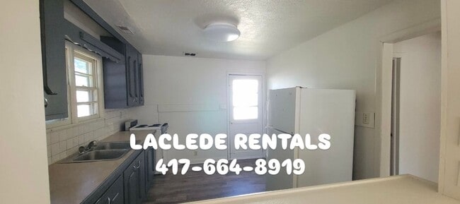 Photo - 685 W 4th St
