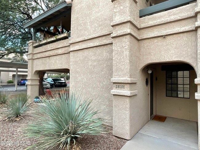 Building Photo - 101 S Players Club Dr Unit 28101