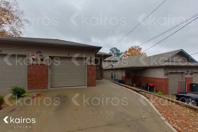 Photo - 2007 Wilson Rd