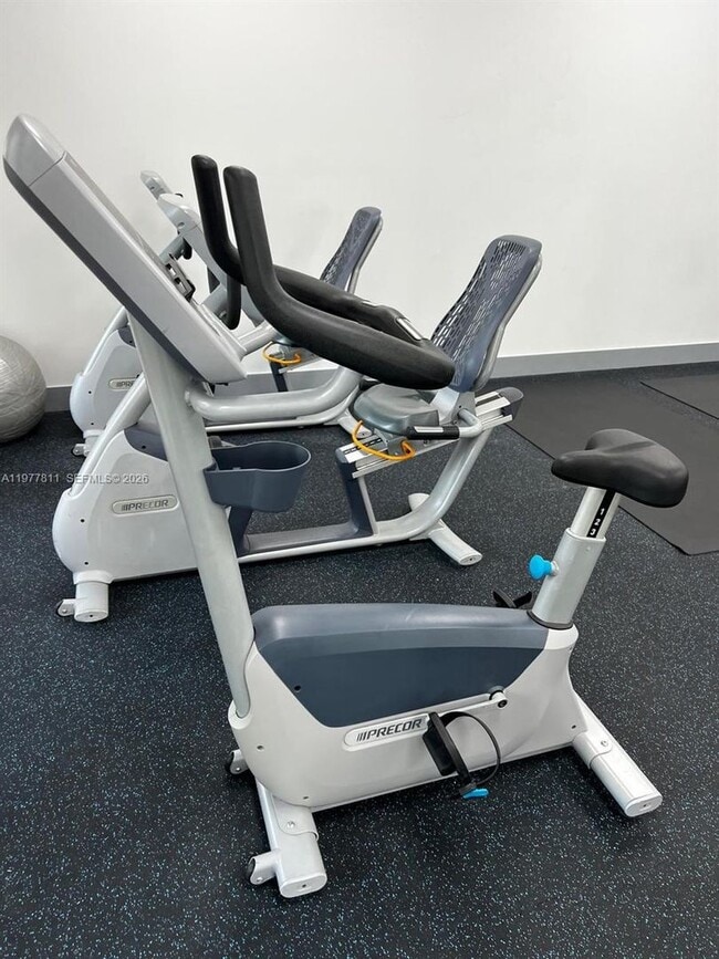 Photo - 17021 N Bay Rd