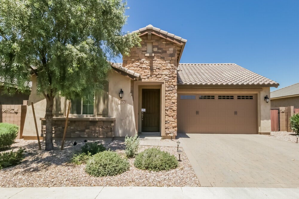 Photo - 20750 E Mockingbird Dr House
