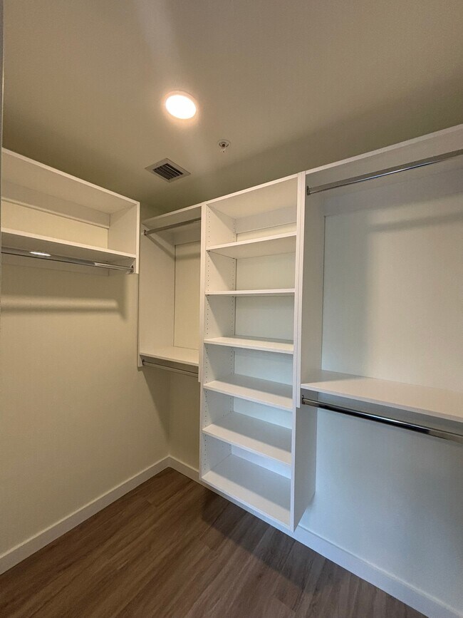 Photo - 221 NE 26th Ter Unit B12