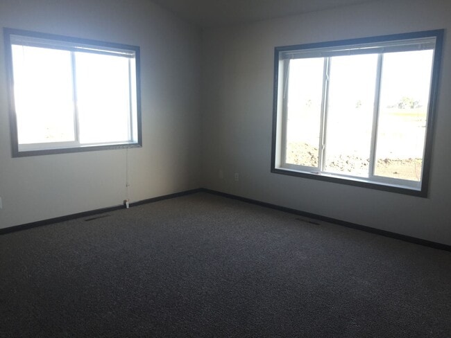 Photo - 3 Bed 3 Bath Twin Home