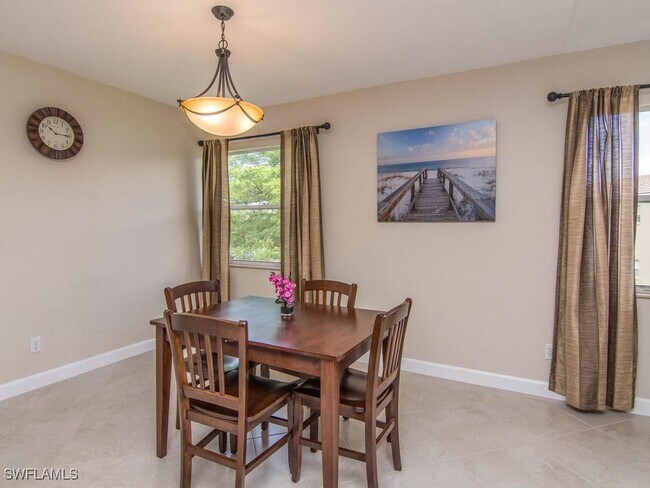 Photo - 6610 Huntington Lakes Cir Unit 201