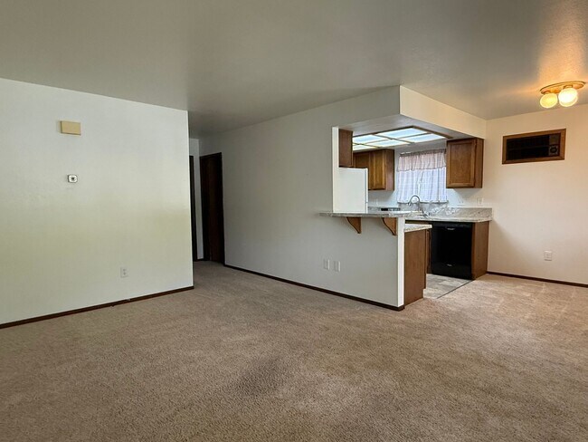 Photo - 3679 Grant Dr